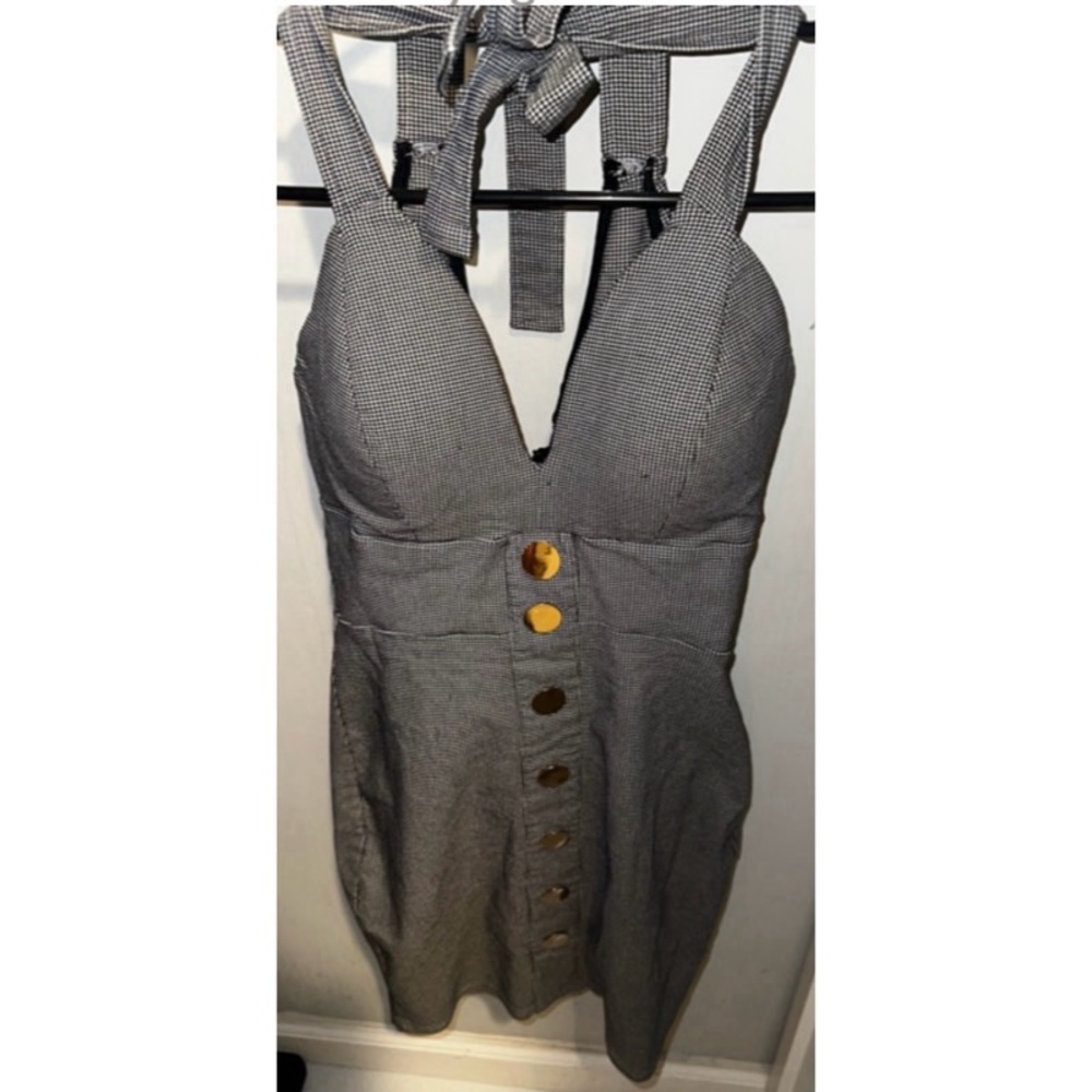 Forever 21 Button Down Plaid Patterned Strappy Tu… - image 1